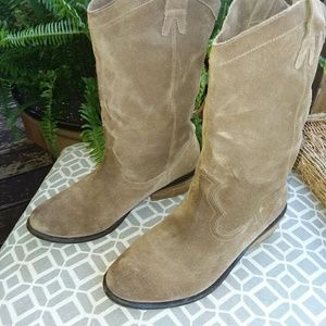 Jessica Simpson Suede Western Boots